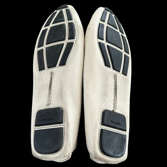 Prada Milan Italy Women’s 39 Cream Leather driving Shoes Loafers Logo Designer - Picture 5 of 11
